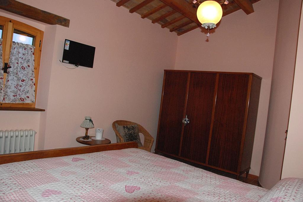 Guesthouse Casale Borgo Miriam Offida Δωμάτιο φωτογραφία