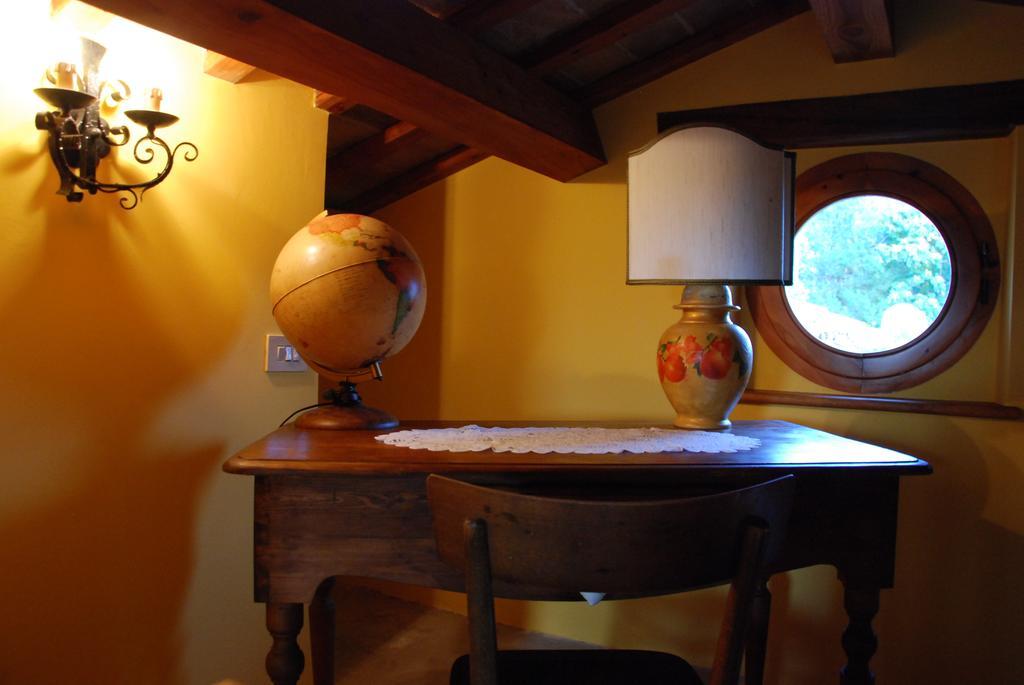 Guesthouse Casale Borgo Miriam Offida Δωμάτιο φωτογραφία